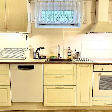 3 Rooms With Private Kitchen & Private Bathroom 5B جافله المظهر الخارجي الصورة